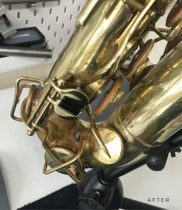 Close up of keys on a saxophone.