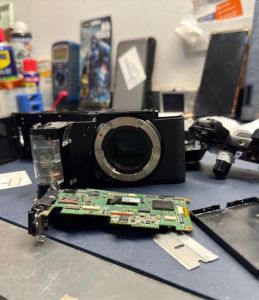 inside workings of a camera