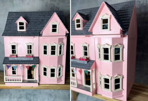 Antique dolls house